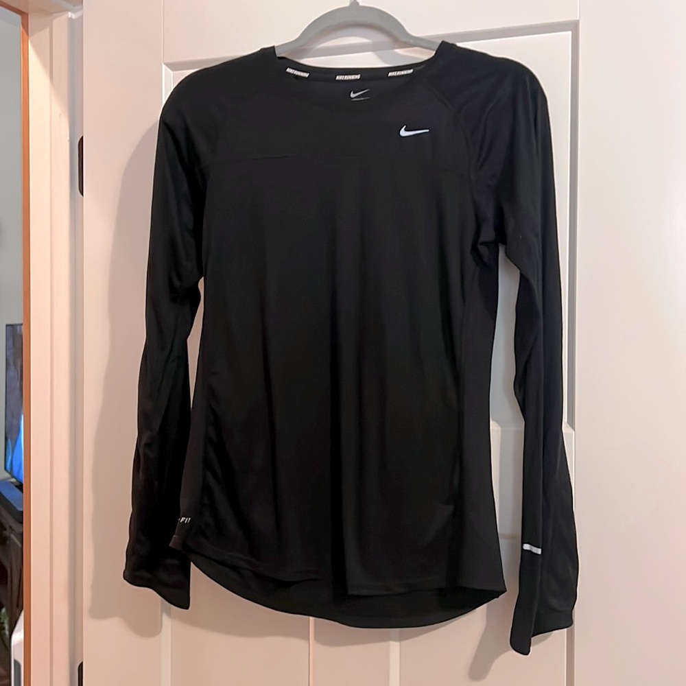 Women’s Nike running long sleeve